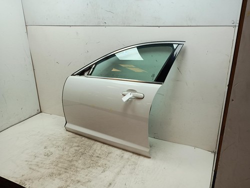 2013 jaguar estate - 2013, left