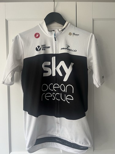 Castelli team sky - sky, rescue
