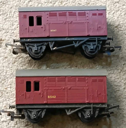 Triang b547 - triang, 00