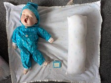 Joey-Twinkle, Lullaby Babies Yolanda Bello Doll