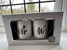 Mr & Mrs Twin Mug Set