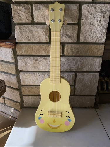 Guitarukulele musical - guitarukulele,