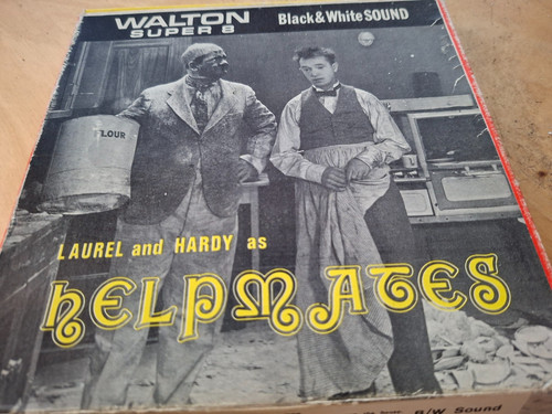 Helpmates 1932 laurel hardy - &,