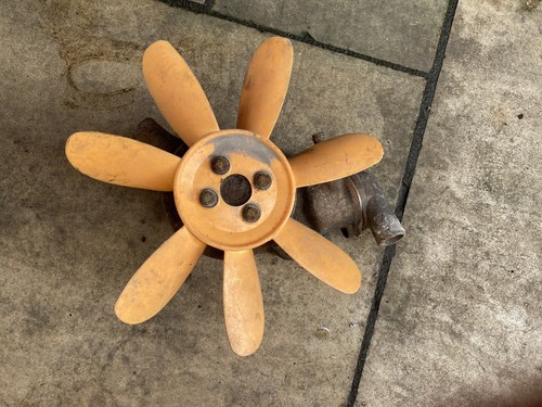 Vintage triumph fan water - triumph,