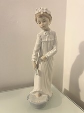NAO by Lladro "Girl in
