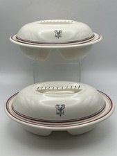 Elephant Hotel Reading Dunn Bennett Divided Dishes X 2.