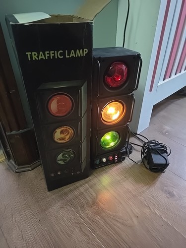 Vintage traffic light - vintage, sound