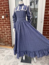 Rare 16  Vintage Laura Ashley