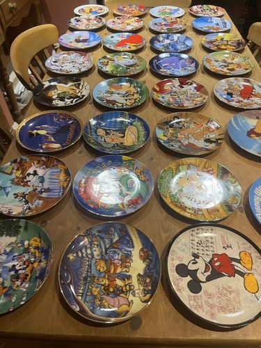 Disney plate collection kenley - disney,