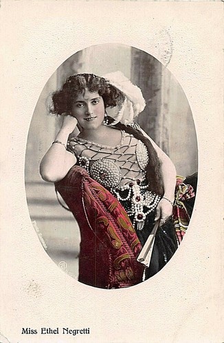Postcard actresses ethel - ,