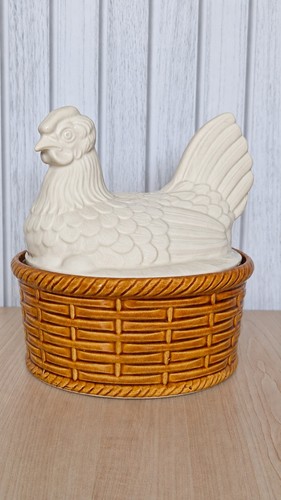 Vintage portuguese ceramic - ceramic, hen