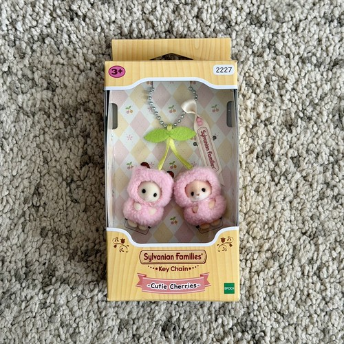 Sylvanian families key chain - key,