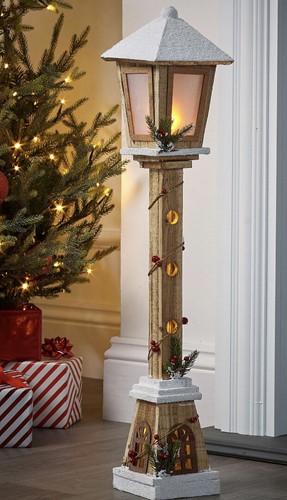New led wooden lamp post - wooden,