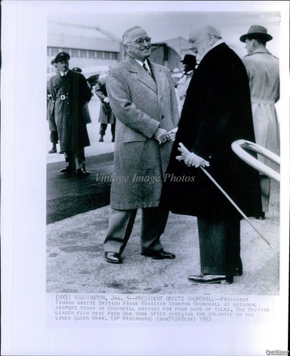 1952 president truman greets - president,