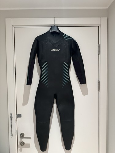 2xu men triathlon wetsuit - p1,