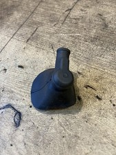 Spark Plug Rubber Cap from a Tanaka THT-2000SB Hedge Cutter (21)
