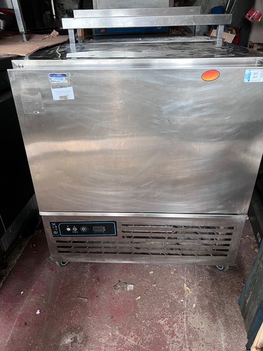 Foster xr10 under - xr10,
