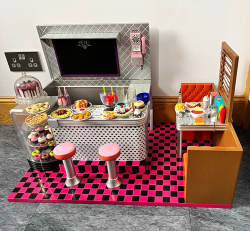 Our generation cafe - our, retro