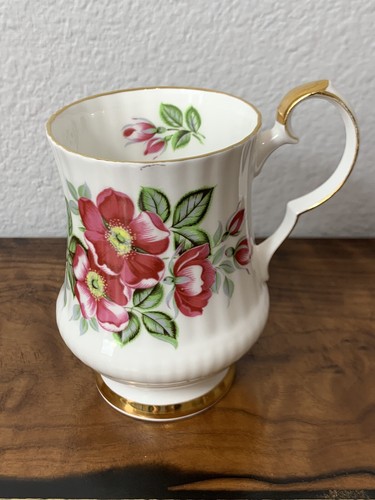 Vtg tea cup england royal - tea,