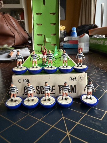 Subbuteo qpr heavyweight ref - heavyweight,