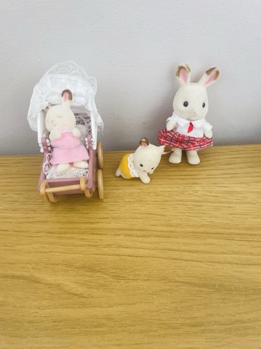 Sylvanian families white - sylvanian,