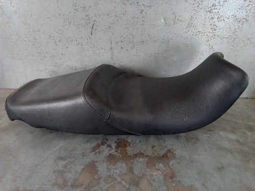 Triumph trophy 900 - 900, seat