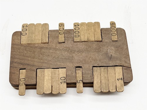Vintage antique wood treen - /,