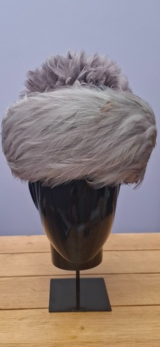 Vintage feather hat - vintage,