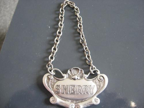 Vintage sherry white metal - white,