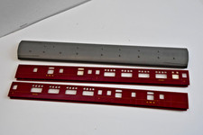 Hornby R936 OO Gauge LMS 1st Class Brake Coach No. 5051, Maroon SPARES OR REPAIR