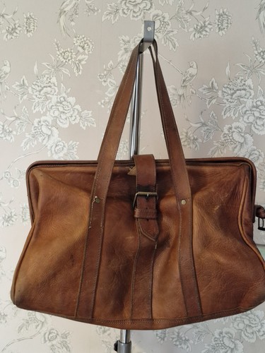 Vintage gladstone style - vintage,