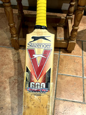 Cricket bat - Slazengerr V600