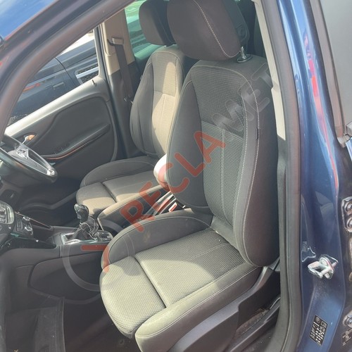 Vauxhall zafira tourer sri - vauxhall,