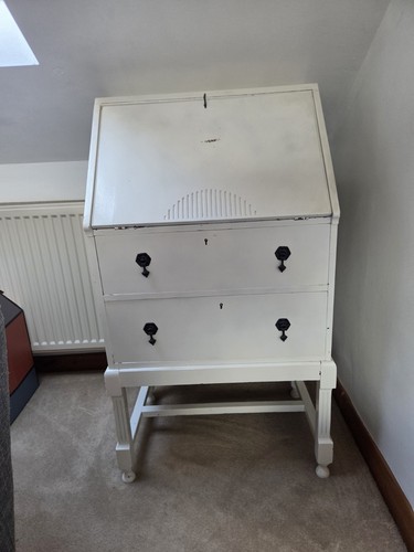 Bureau desk with - desk, draws