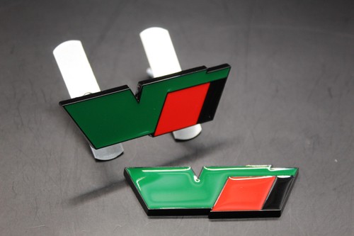 Green red black - red, vrs