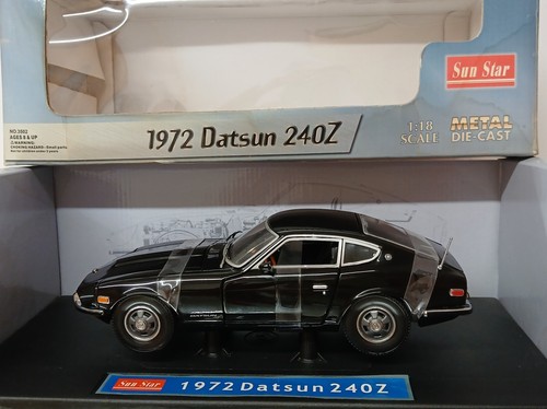 Sunstar 1972 datsun - 1:18,