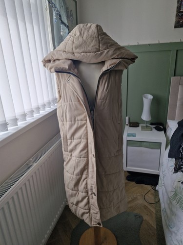 Ladies boohoo longline puffer - longline,