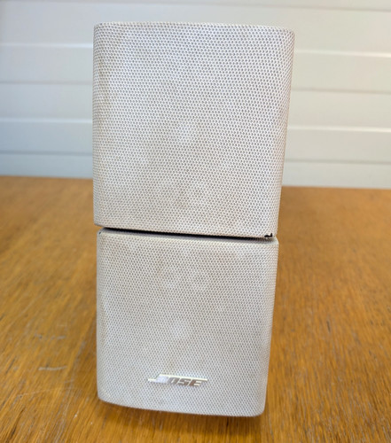 Single bose white satellite - single,