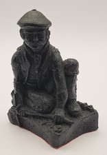 [VINTAGE COAL FIGURINE] Collectors Welsh Miner by Owen – Studio Twro North Wales