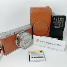 Fujifilm XF1 X Series 12MP 4x Zoom Compact Camera - Retro Junk For parts JAPAN