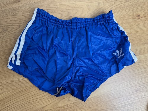 Vintage adidas 1990 football - adidas,