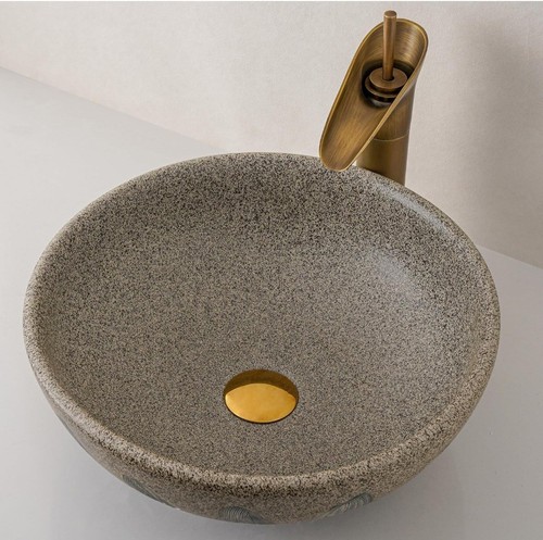 Xiggjyl ceramic vessel - xiggjyl,