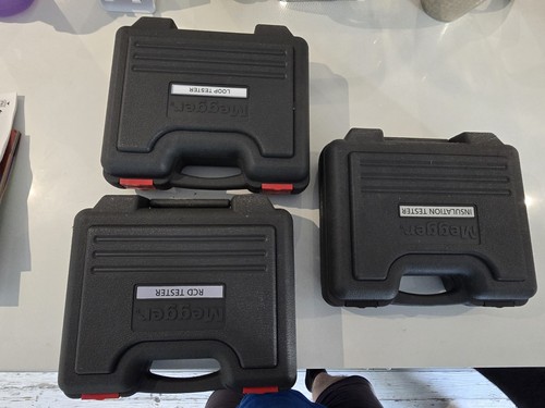 Megger test equipment mit320 - -,