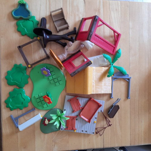 Playmobil miscellaneous bundle - playmobil,