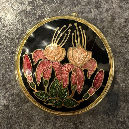 Round floral enamel pill - round, box