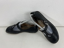 Clarks Artisan Black Leather