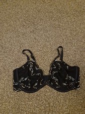 Beautiful Black and Gold Bra 38DD Underwired Non Padded