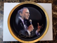 2 FRANKLIN MINT FRANK SINATRA LIMITED EDITION PLATES !!PLEASE READ!!