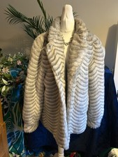 Gorgeous Vintage Astraka Faux