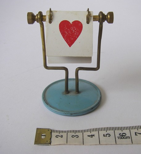 Vintage rotating whist trump - rotating,